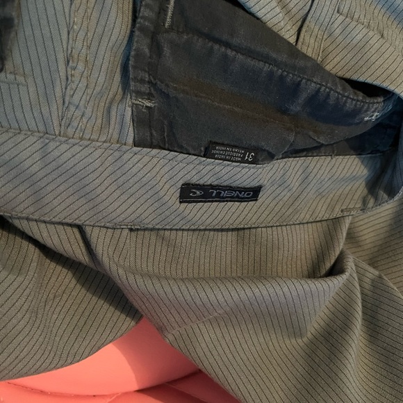 5/$100 O’Neill shorts - Picture 6 of 6